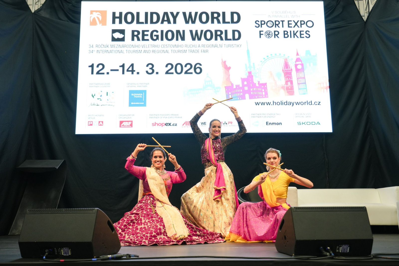 India shines at Holiday World & Region World Tourism Expo, Prague!