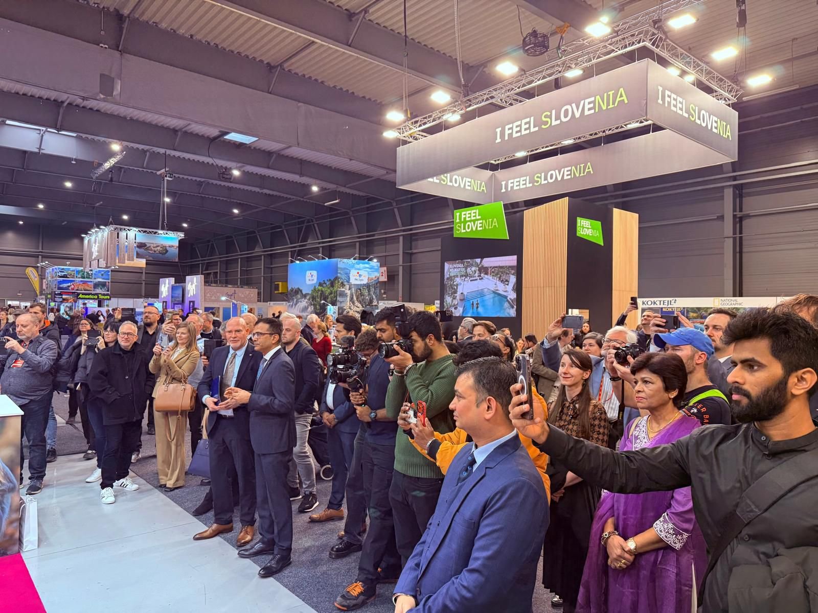 India shines at Holiday World & Region World Tourism Expo, Prague!