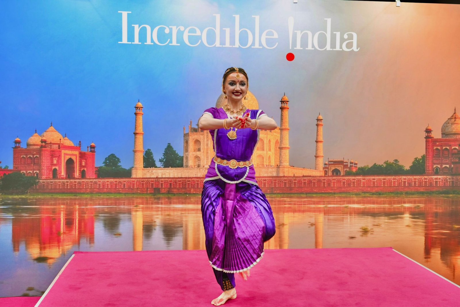 India shines at Holiday World & Region World Tourism Expo, Prague!