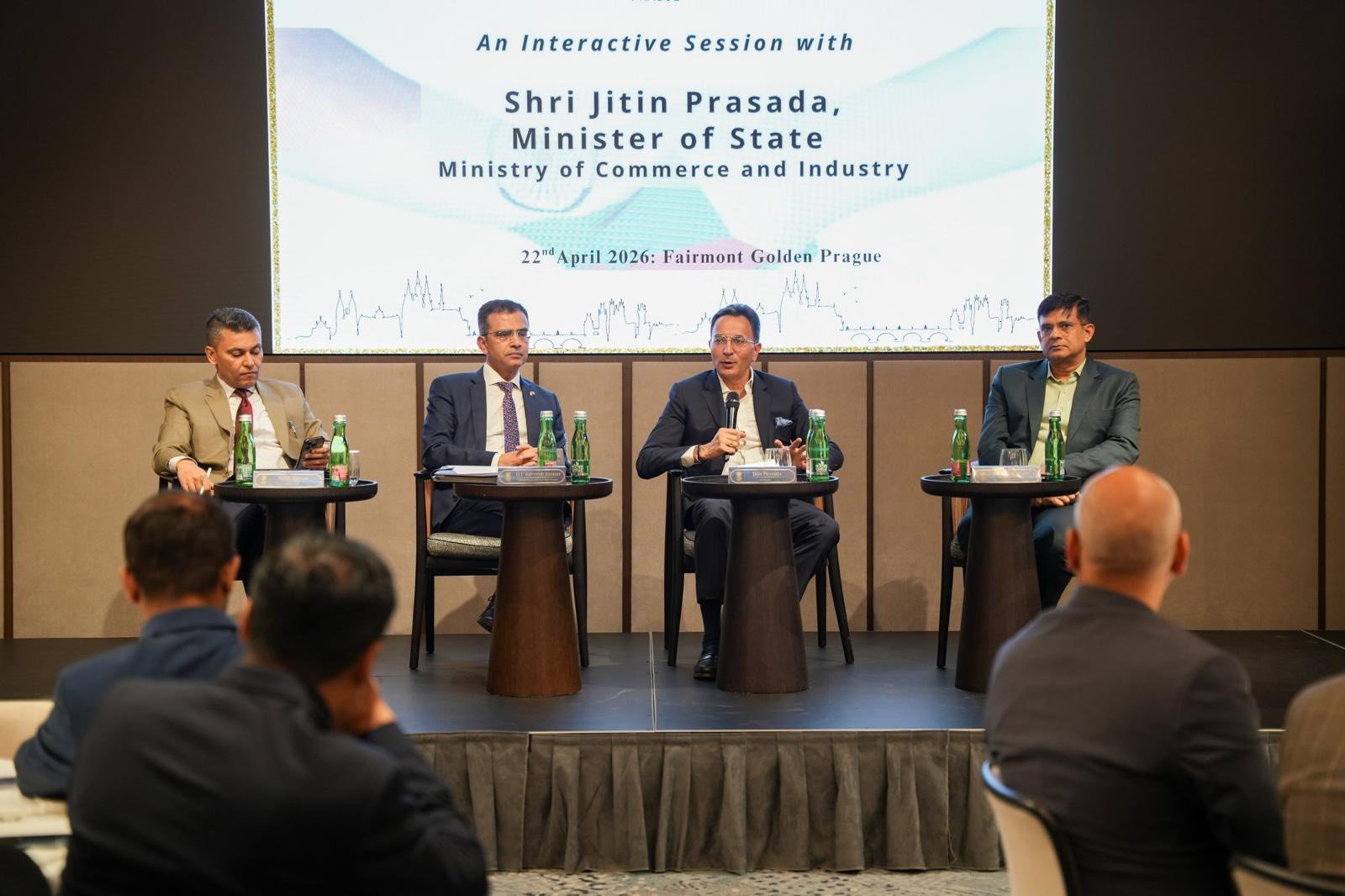 An interactive session with Minister of State for Commerce & Industry, Jitin Prasada brought together members of the Indian community and a business delegation organised by FICCI, with participation from representatives of Confederation of Indian Industry and Invest India.