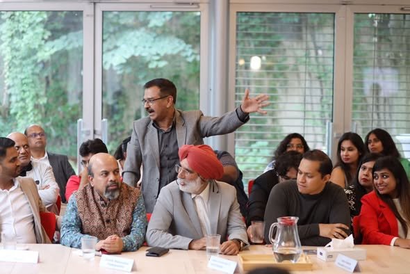 हिंदी दिवस की शुभकामनाएँ!