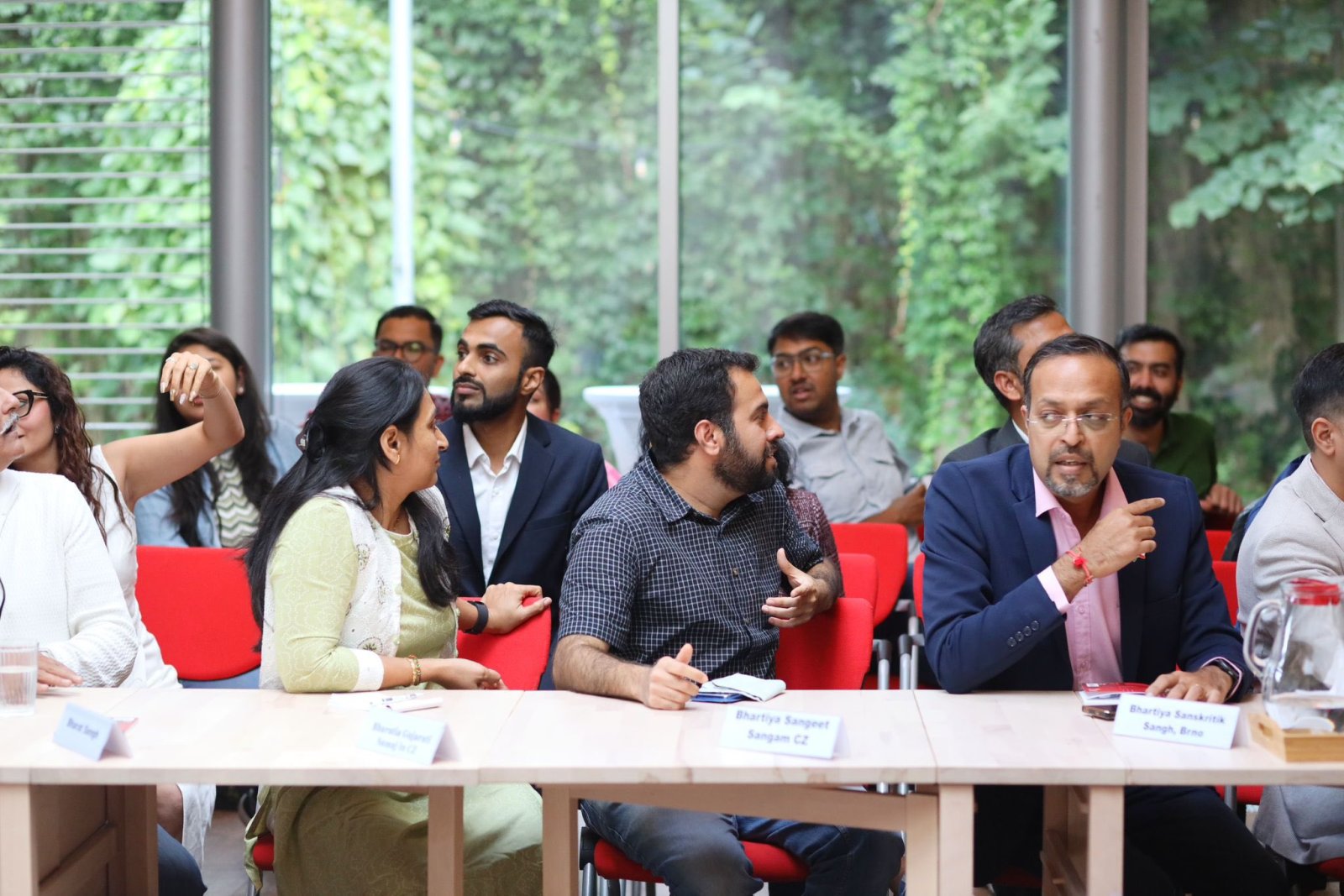 हिंदी दिवस की शुभकामनाएँ!